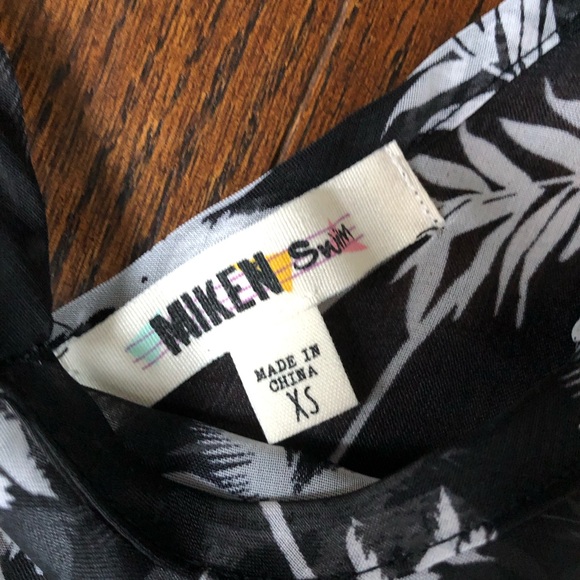 Miken Swim Women’s XS Black/White Sheer Kimono V-Neck Palm Tree Swim Cover-Up - Picture 5 of 9